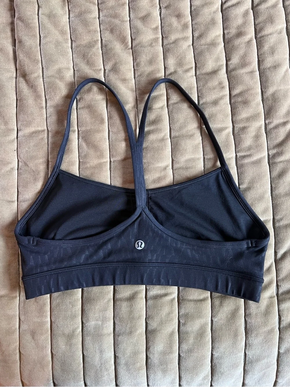 Lululemon Women’s Flow Y Bra Nulu Light Support Size 8
